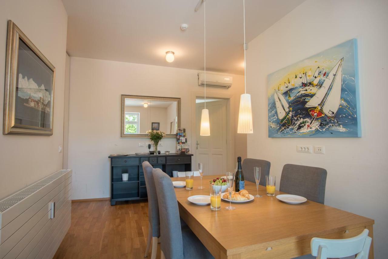 Luxury Central Apartment Ljubljana Buitenkant foto