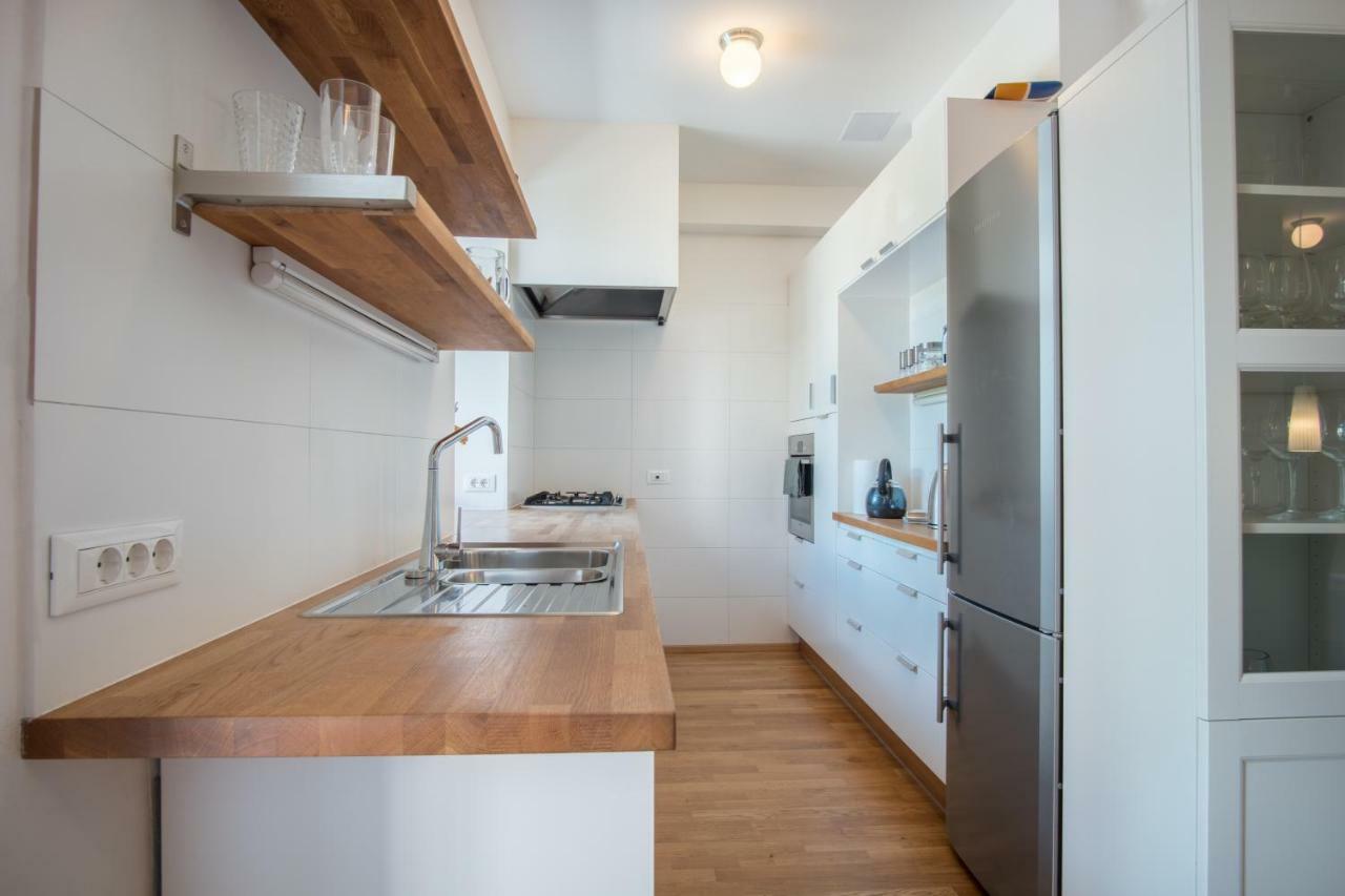 Luxury Central Apartment Ljubljana Buitenkant foto
